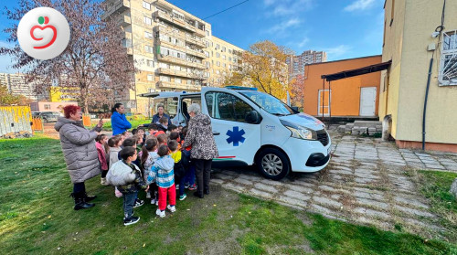 УМБАЛ „Пълмед“ гостува на детска градина „Биляна“ !